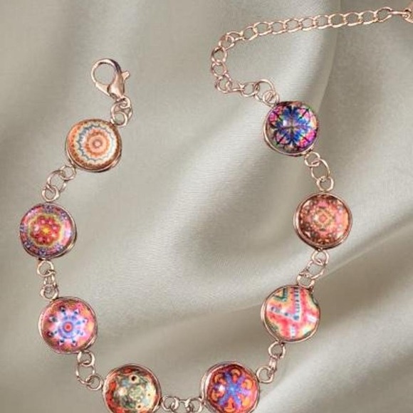 Boho multi-coloured glass bead bracelet with pink chain #festivalvibes - Picture 1 of 1